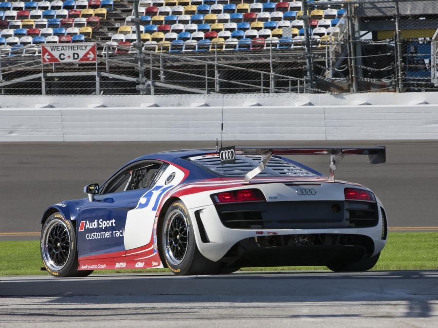  Audi R8 Grand-Am Daytona 24 Hours 2012 года  (фото 6 из 17)
